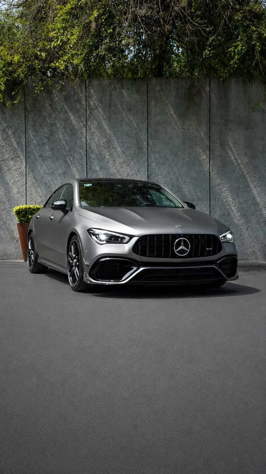 Mercedes-Benz CLA 2023 — foto 1 de 14