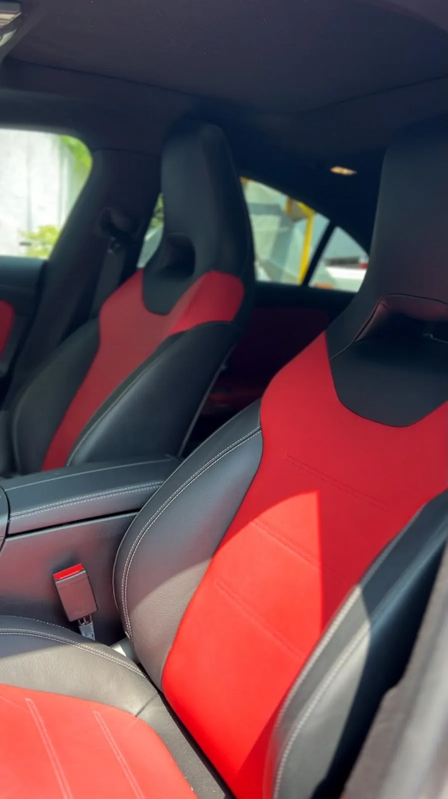 Mercedes-Benz CLA 2023 — foto 11 de 14