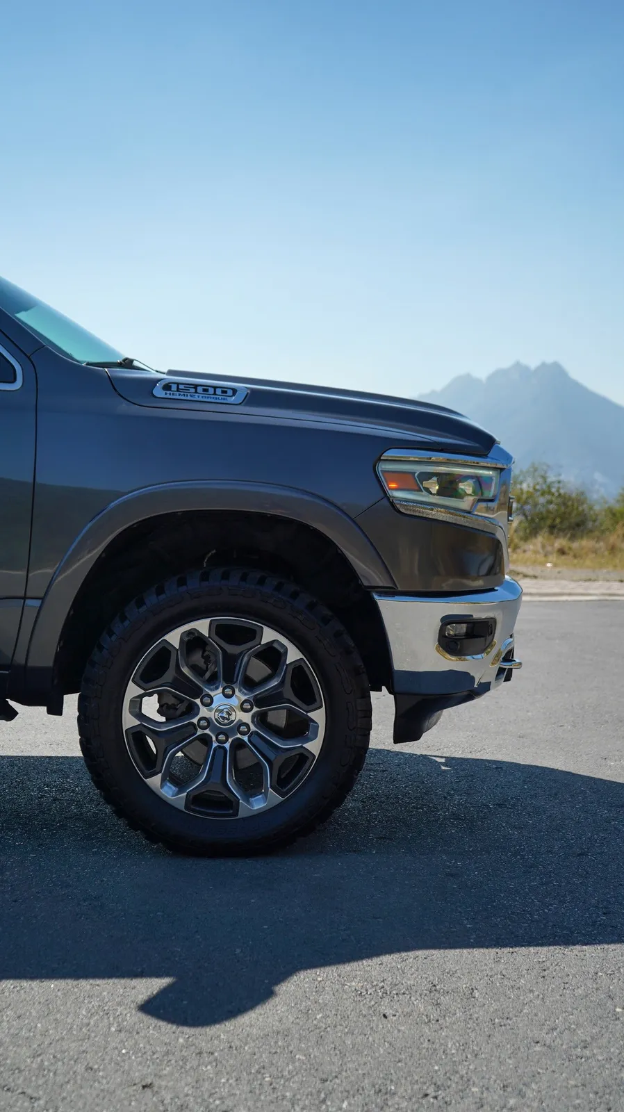 RAM 1500 2021 — foto 6 de 14