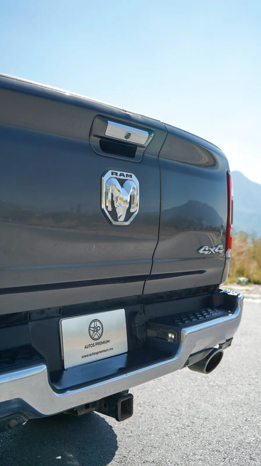 RAM 1500 2021 — foto 5 de 14