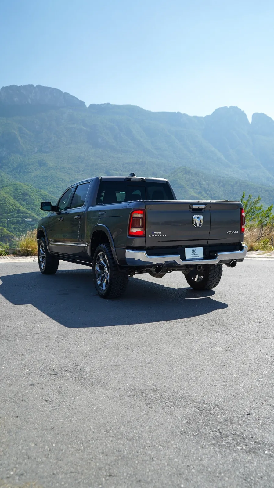 RAM 1500 2021 — foto 7 de 14