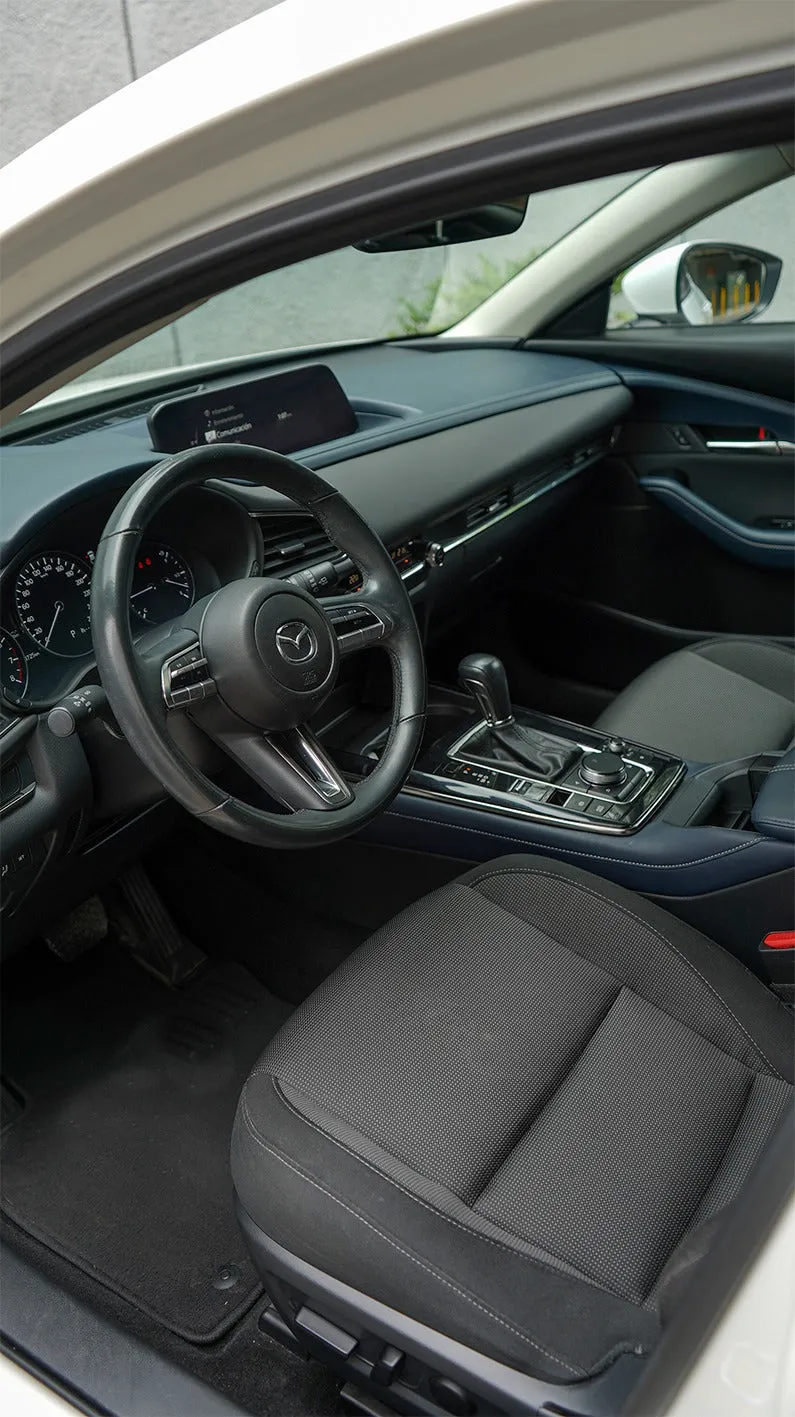 Mazda CX-30 2021 — foto 8 de 12