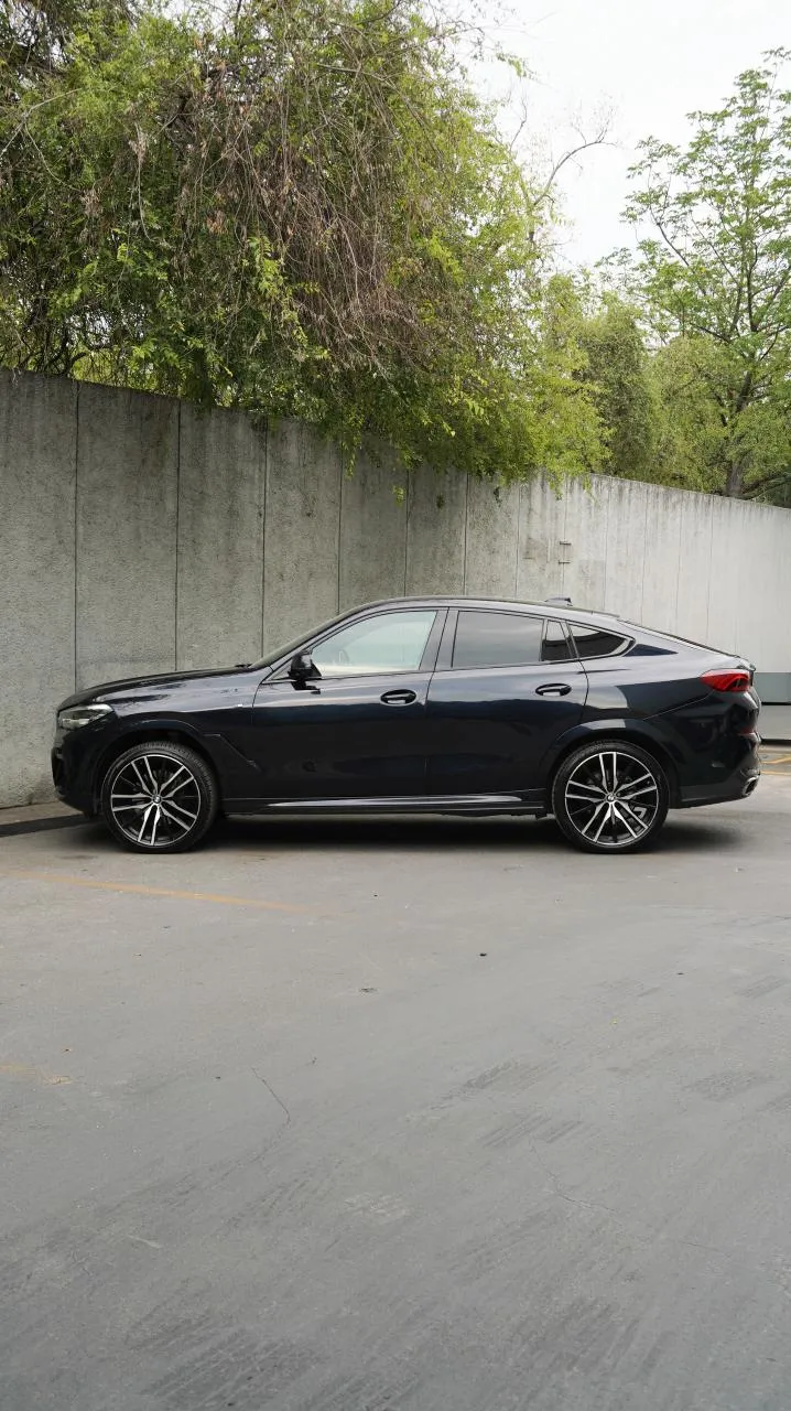 BMW X6 2022 — foto 4 de 11