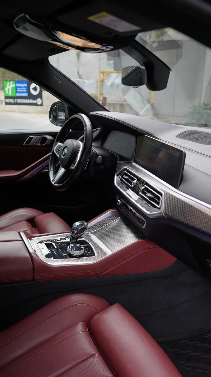 BMW X6 2022 — foto 7 de 11