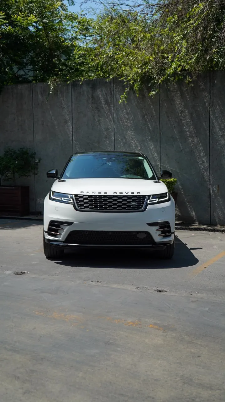 Land Rover Range Rover Velar 2021 — foto 2 de 12
