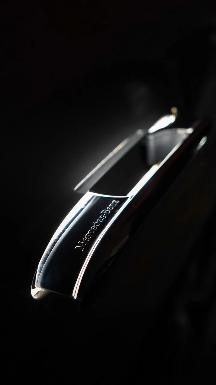 Mercedes-Benz EQE 2023 — foto 15 de 15