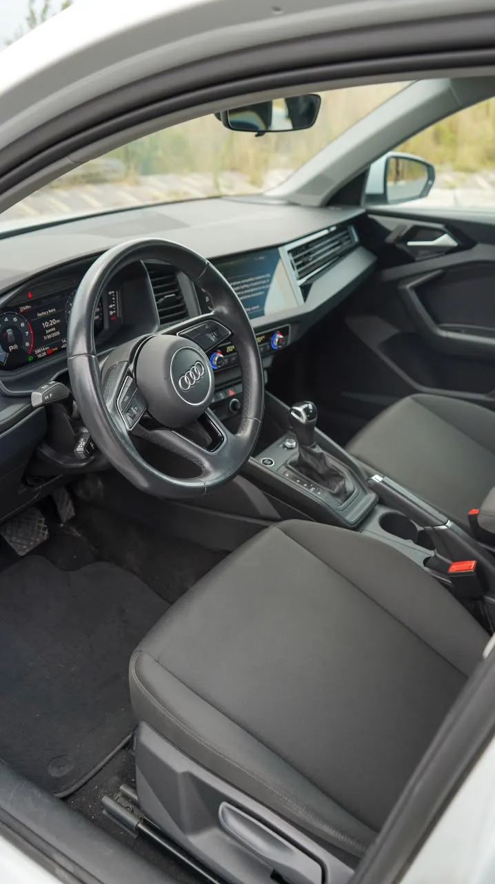 Audi A1 Sportback 2021 — foto 8 de 10