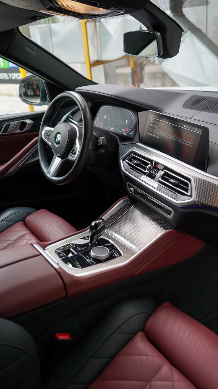 BMW X6 2023 — foto 7 de 11