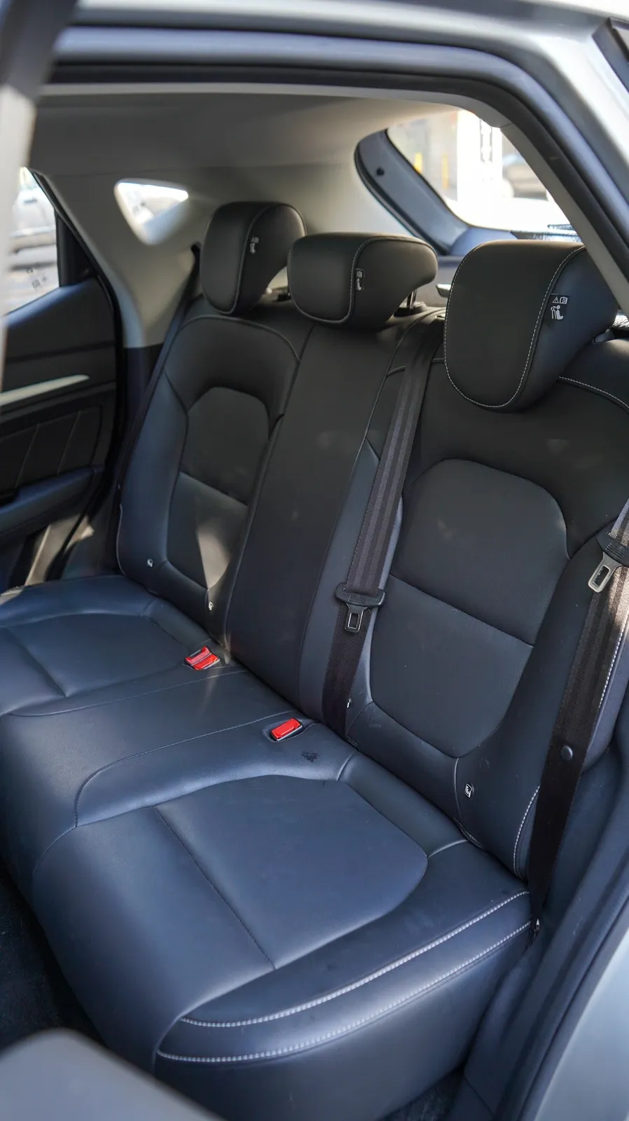 MG Zs 2022 — foto 11 de 11