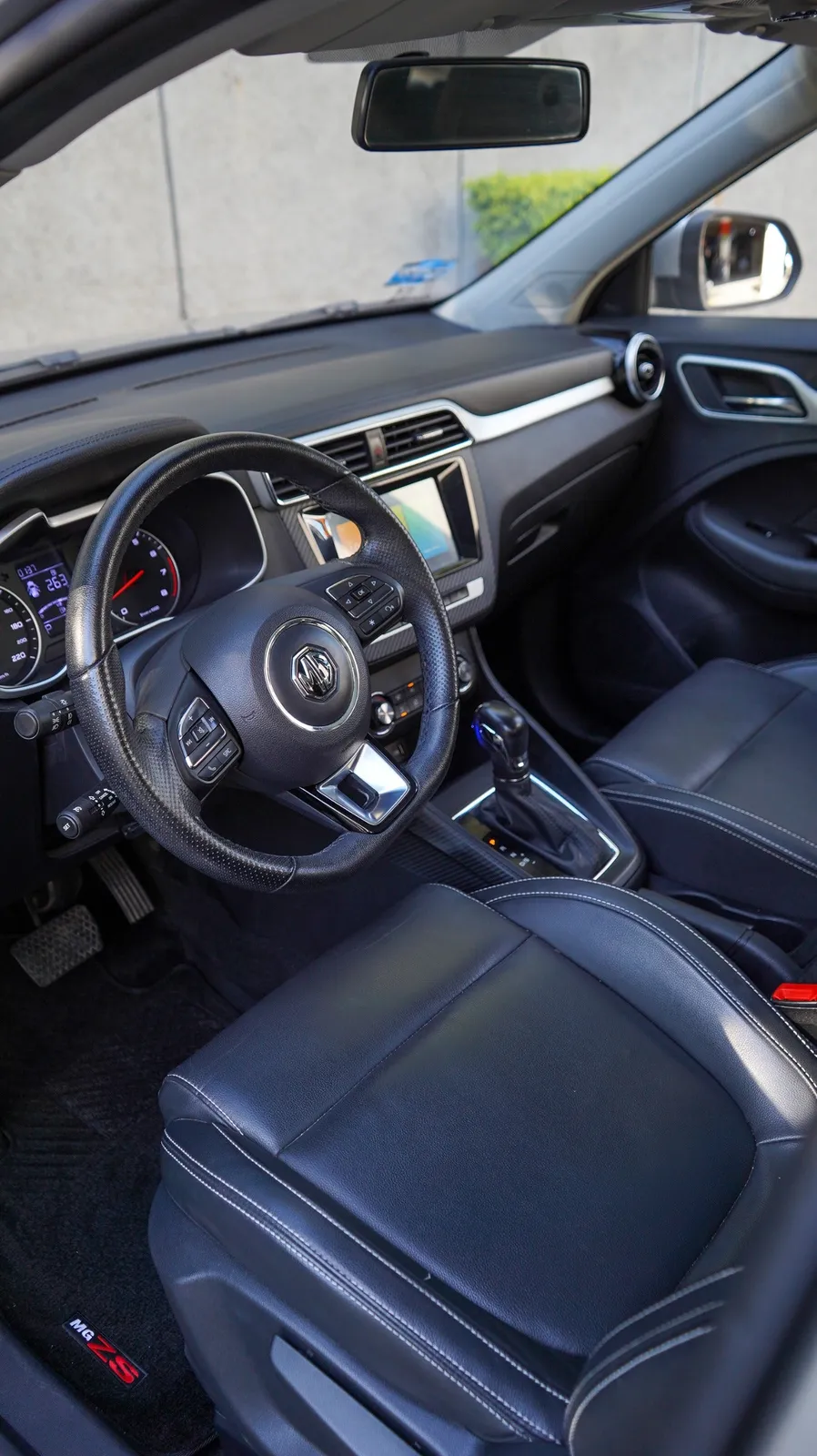 MG Zs 2022 — foto 6 de 11