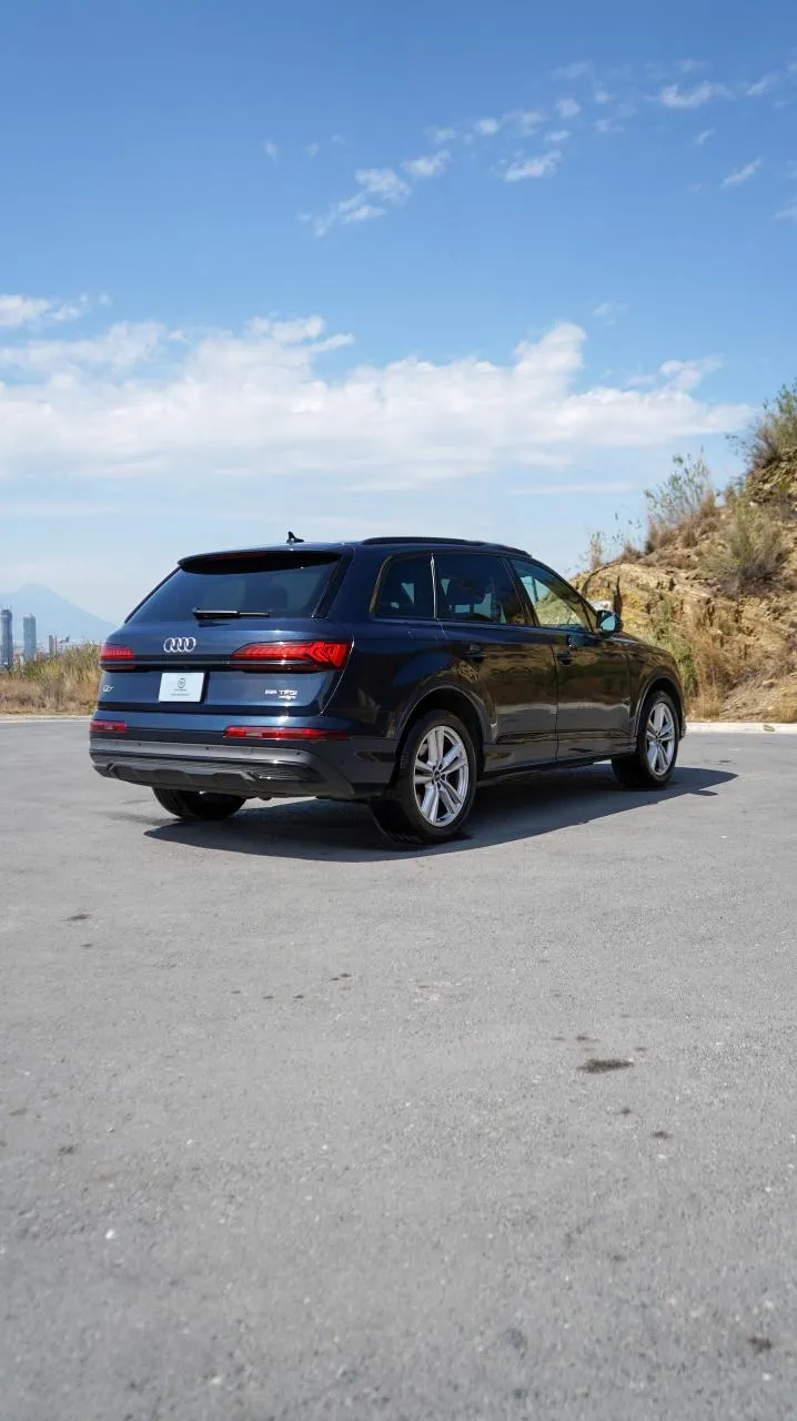Audi Q7 2023 — foto 11 de 11