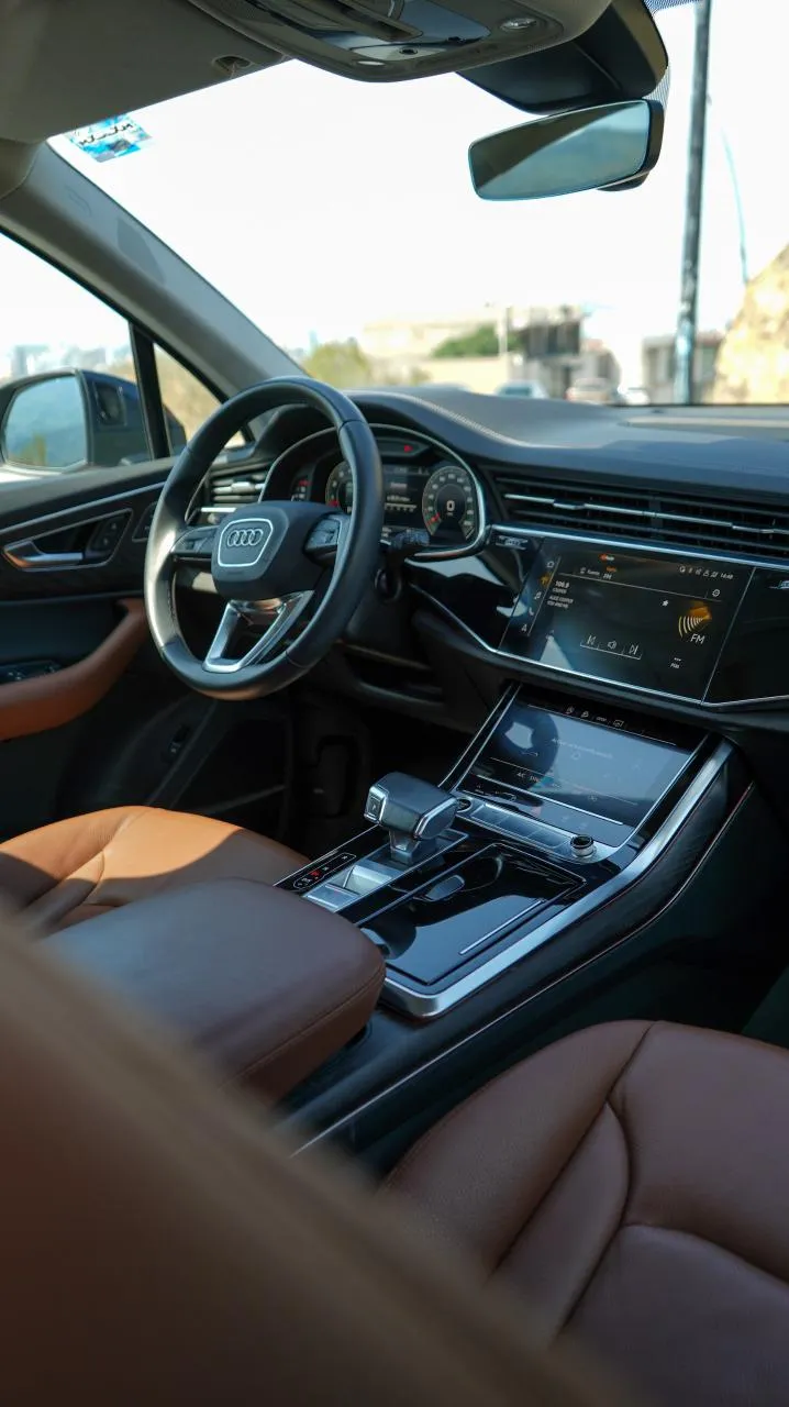 Audi Q7 2023 — foto 5 de 11