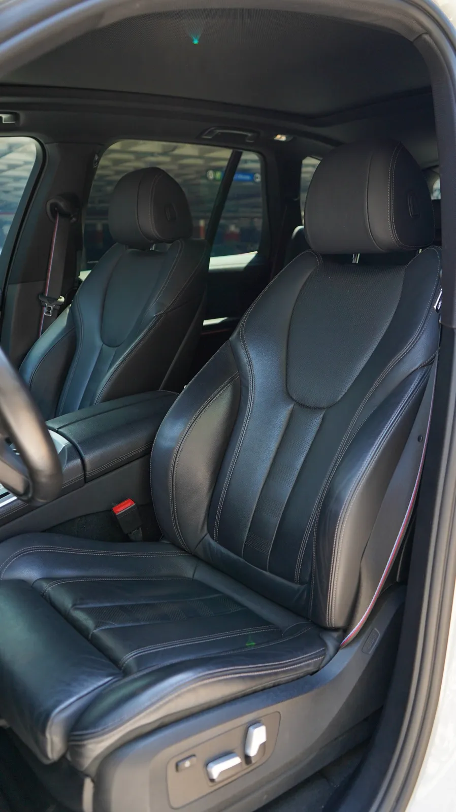 BMW X5 2021 — foto 7 de 15