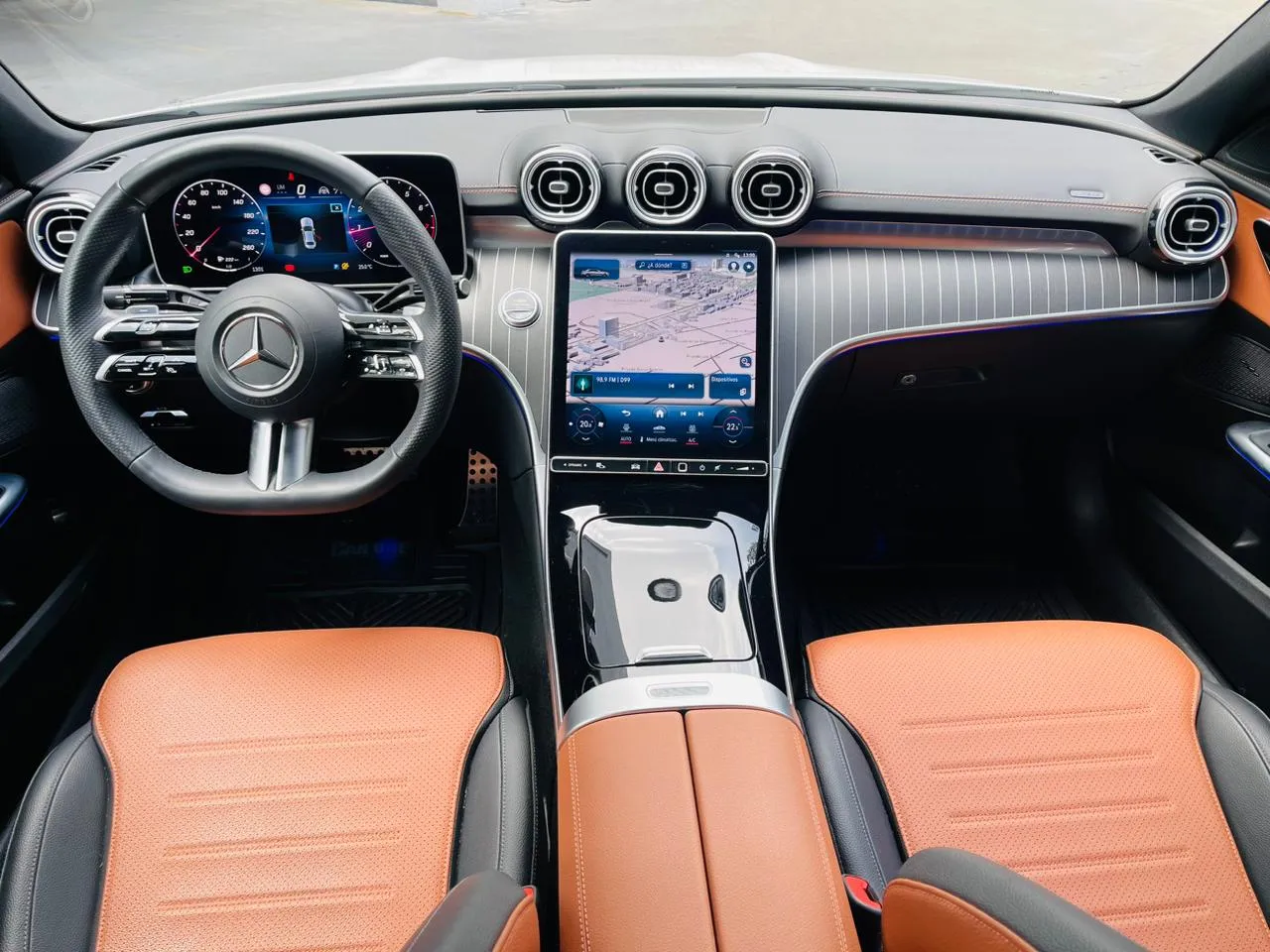 Mercedes-Benz Clase C 2023 — foto 9 de 15