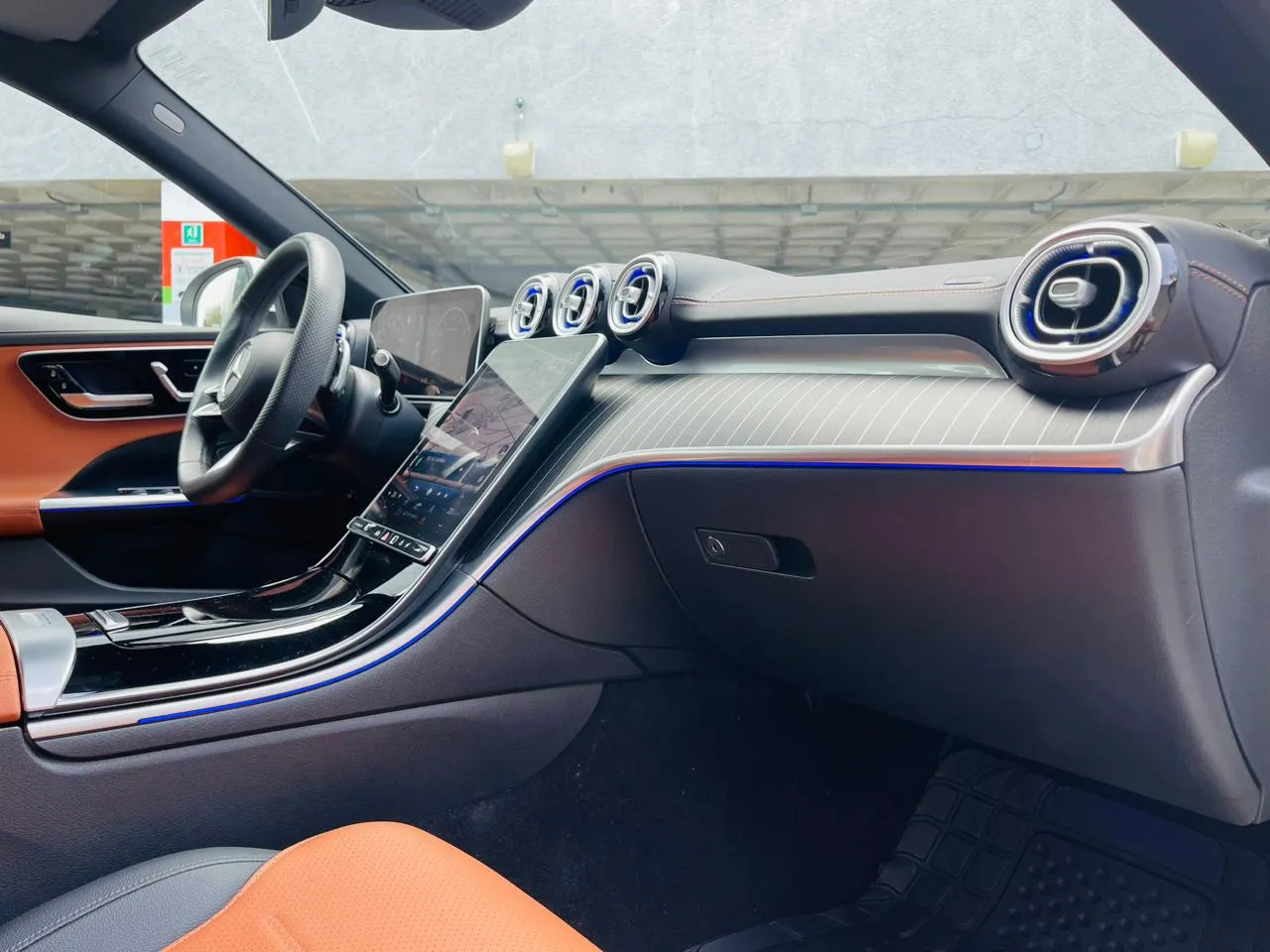 Mercedes-Benz Clase C 2023 — foto 12 de 15