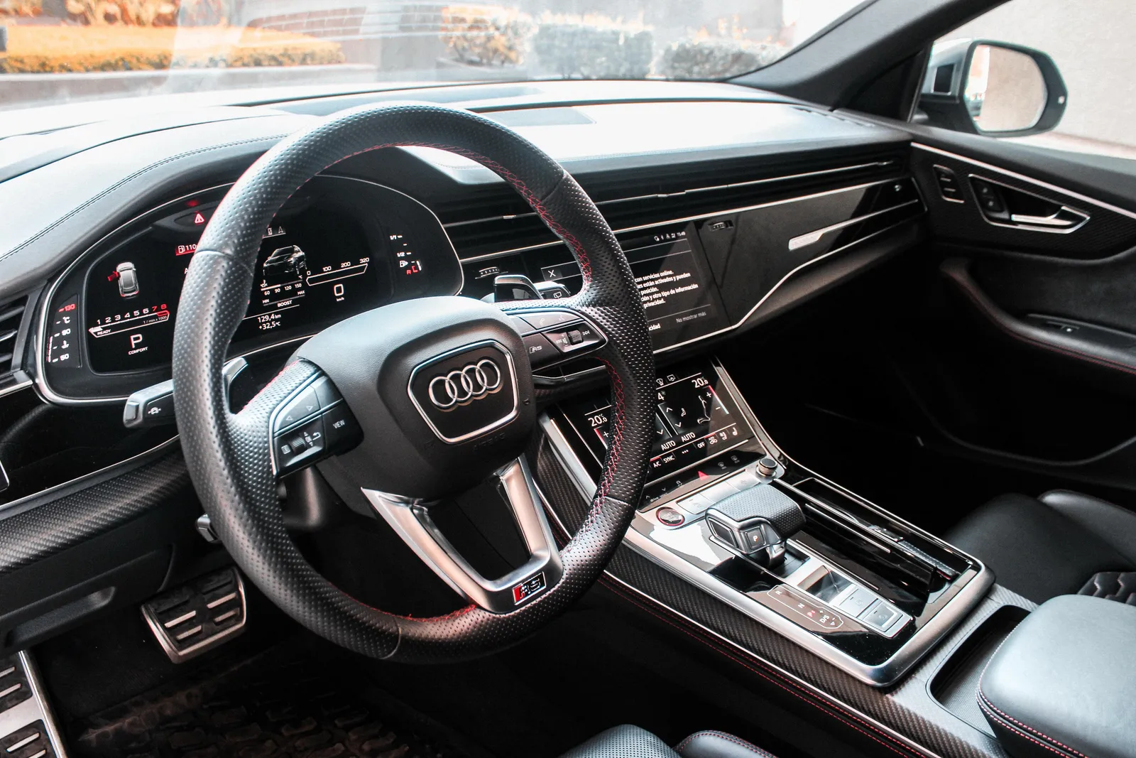 Audi Rs Q8 2022 — foto 10 de 11