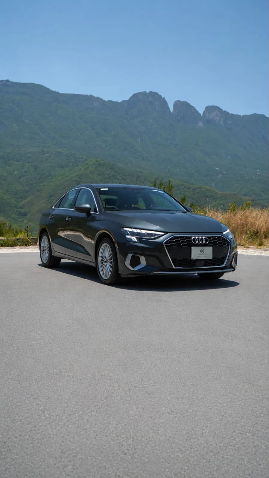 Audi A3 2023 — foto 1 de 11