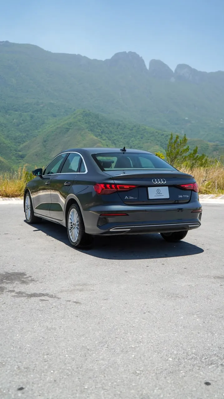 Audi A3 2023 — foto 3 de 11
