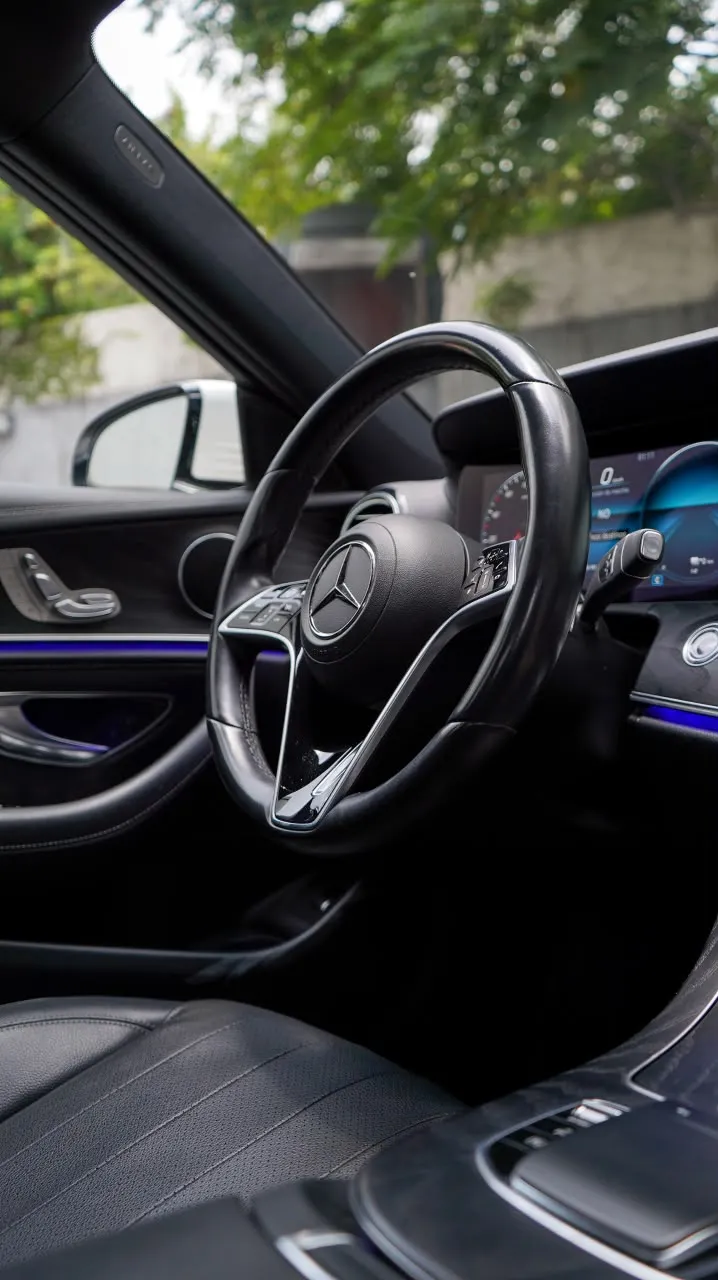 Mercedes-Benz Clase E 2023 — foto 10 de 13