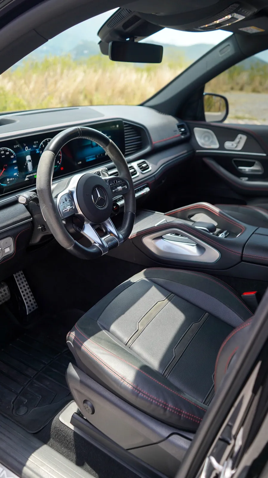 Mercedes-Benz GLE 2022 — foto 6 de 10